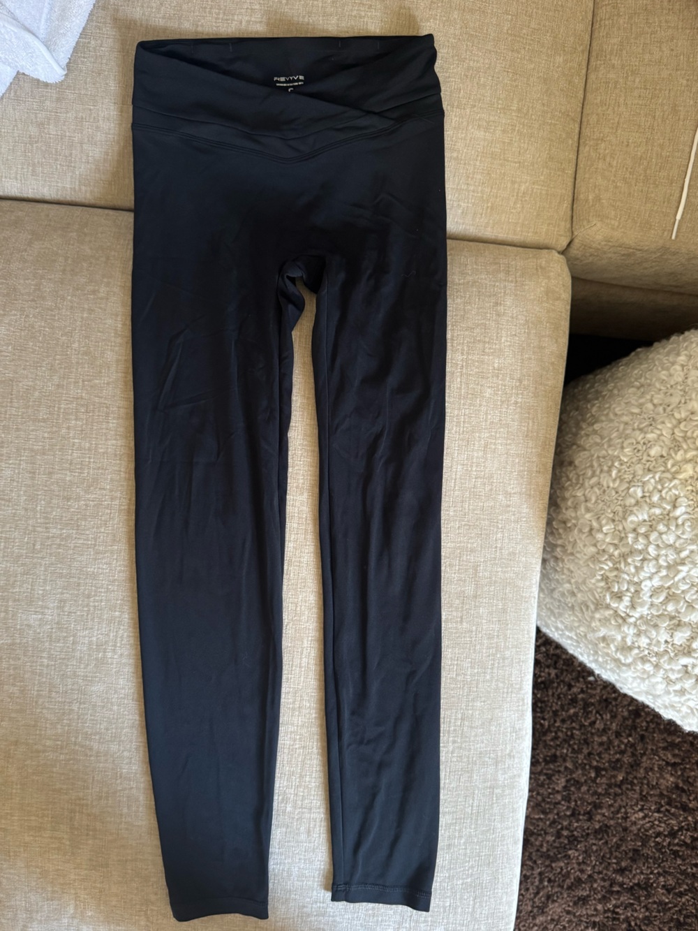 Revyve V-Sculpt High-Rise Legging — Black